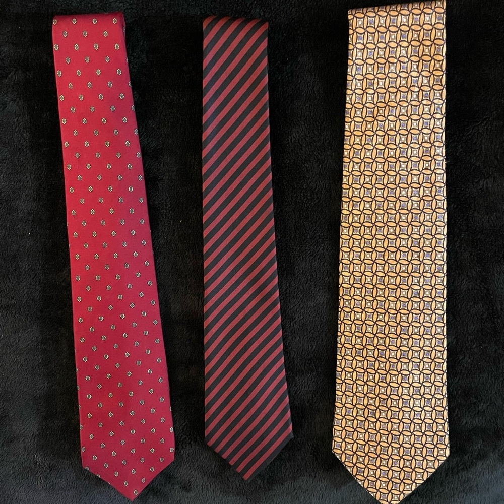Assorted ties - Picture 2 of 6